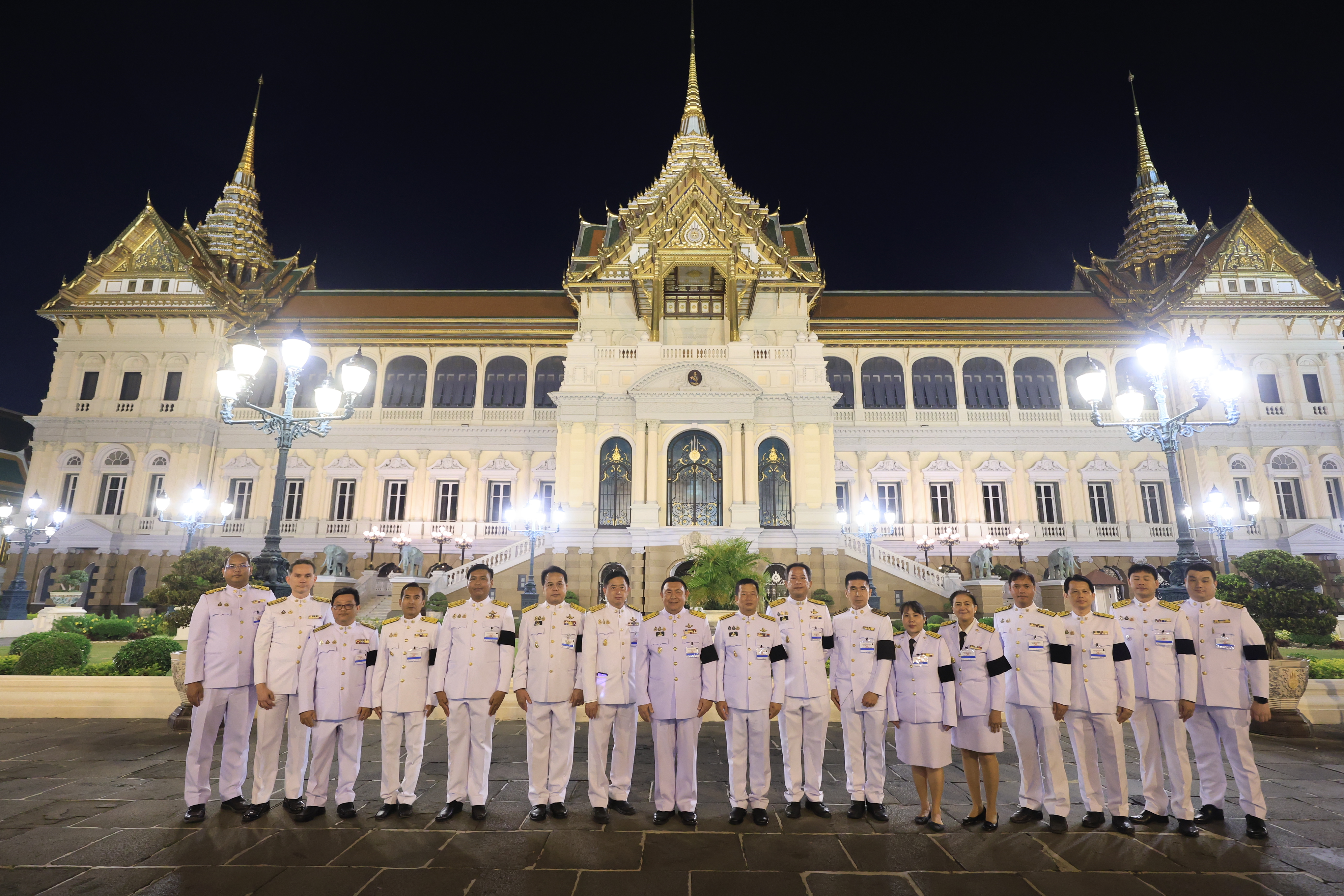 title - สำนักงานการปฏิรูปที่ดินเพื่อเกษตรกรรม รับพระราชทานพระบรมราชานุญาตให้ร่วมเป็นเจ้าภาพบำเพ็ญกุศลถวายพระบรมศพ สมเด็จพระนางเจ้าสิริกิติ์ พระบรมราชินีนาถ พระบรมราชชนนีพันปีหลวง